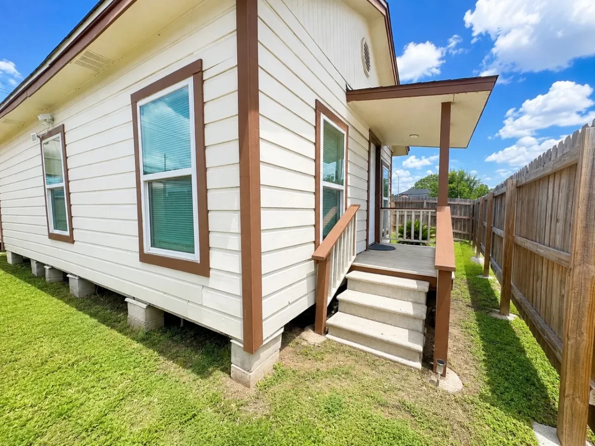 2BR House for Rent in Houston, TX
