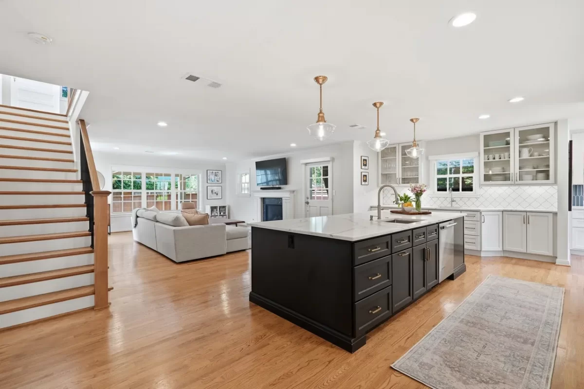 5BR House for Sale in Dallas, TX