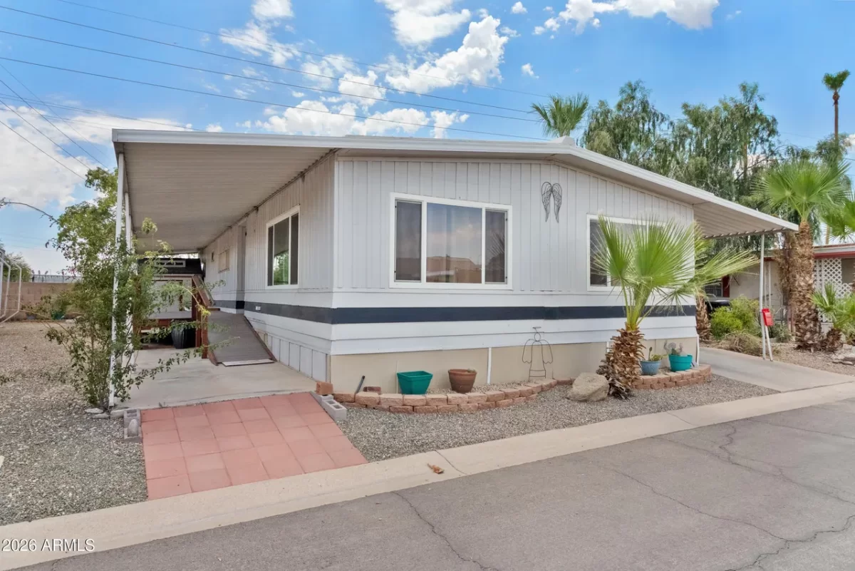 2BR Mobile Home for Sale in Tempe, AZ