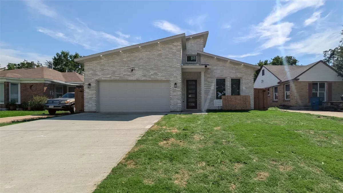 4BR House for Rent in Dallas, TX