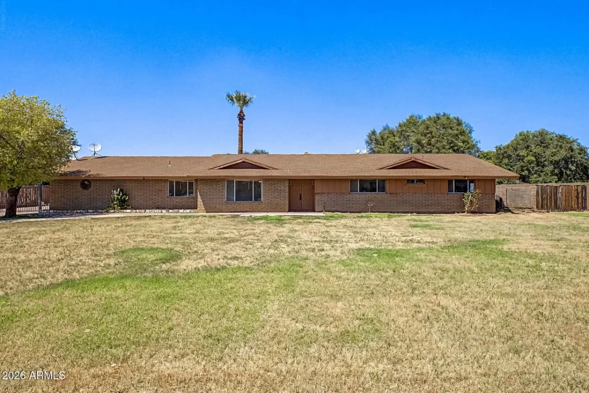 4BR House for Sale in Laveen, AZ