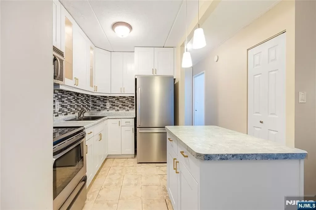 1BR Apartment for Rent in Cliffside Park, NJ