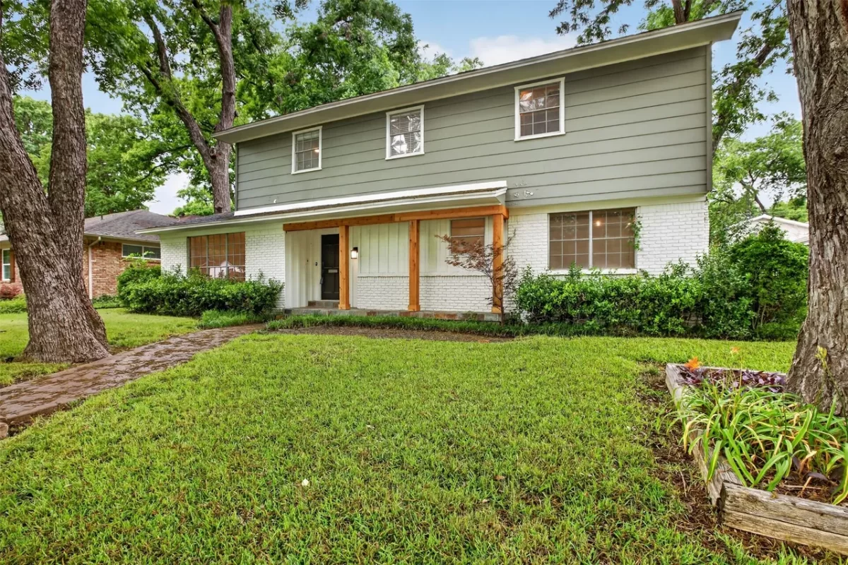 4BR House for Sale in Dallas, TX