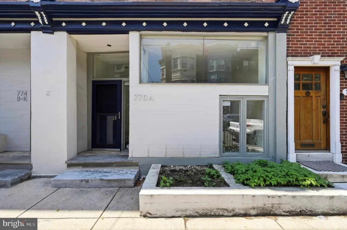 1BR Townhouse for Sale in Philadelphia, PA