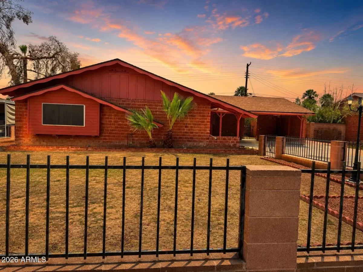 3BR House for Sale in Phoenix, AZ