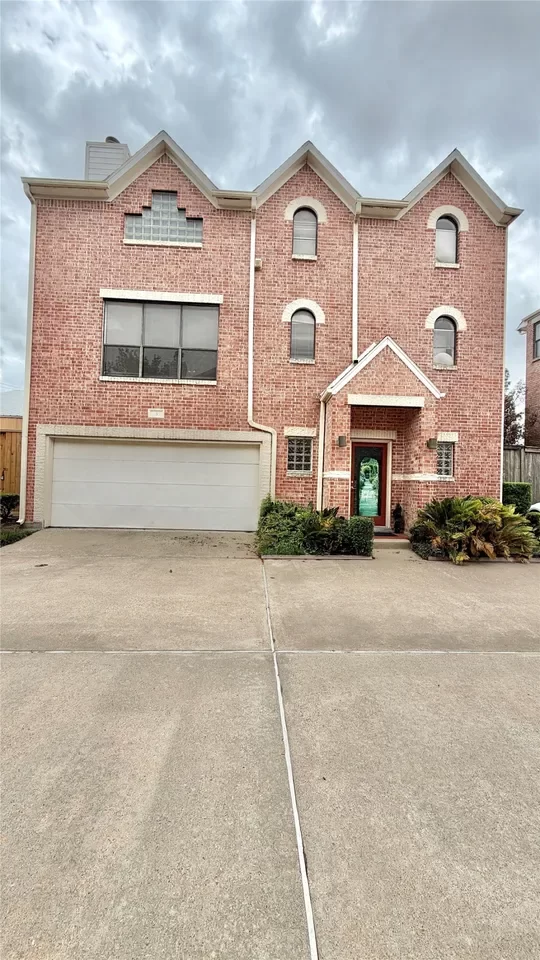 3BR House for Sale in Houston, TX