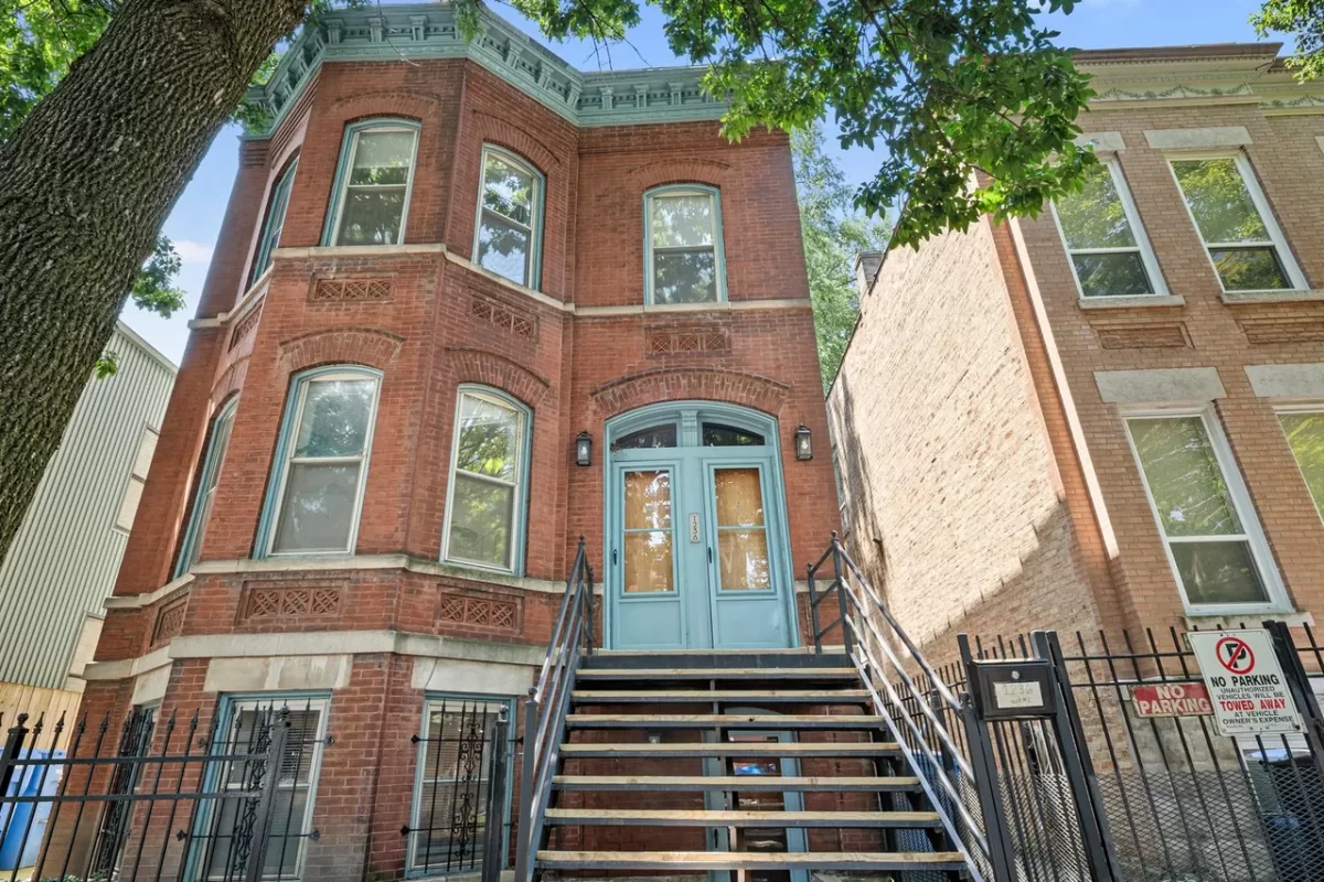 2BR Condo for Rent in Chicago, IL