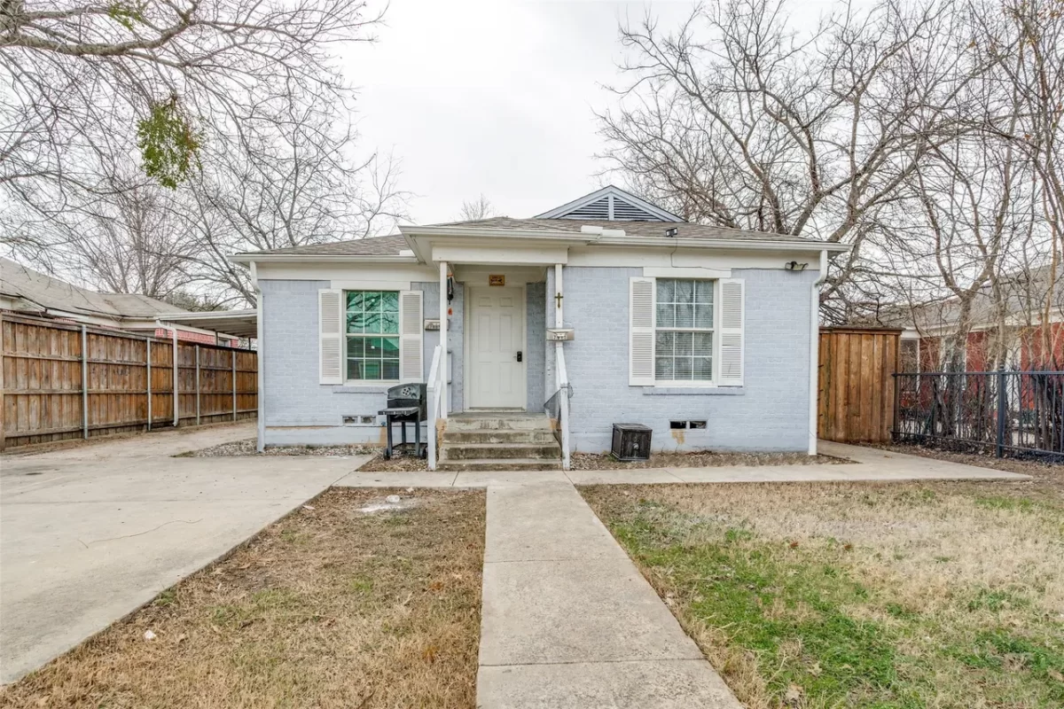 2BR Multi-Family for Sale in Dallas, TX