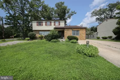 5BR House for Sale in Barrington, NJ