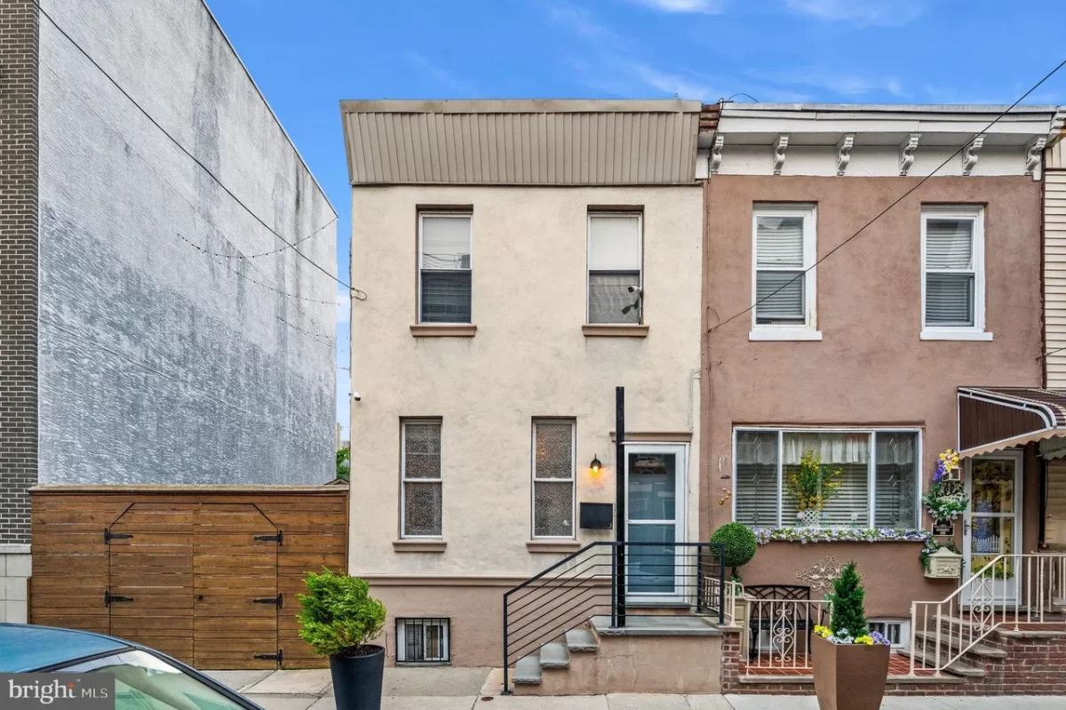 3BR Townhouse for Rent in Philadelphia, PA