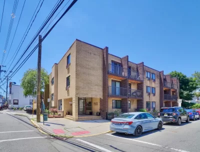 1BR Condo for Sale in North Bergen, NJ