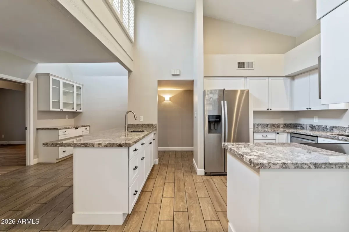3BR Townhouse for Sale in Phoenix, AZ