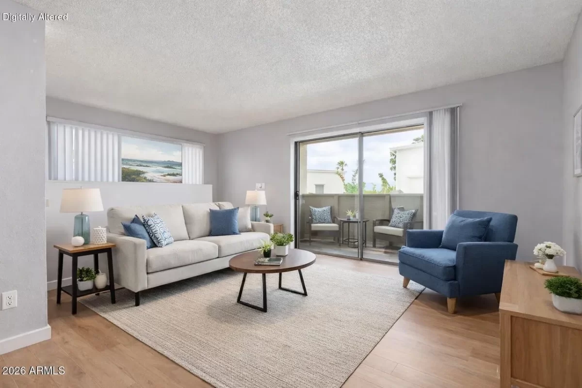 3BR Townhouse for Sale in Glendale, AZ