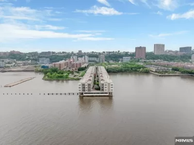 3BR Condo for Sale in Edgewater, NJ