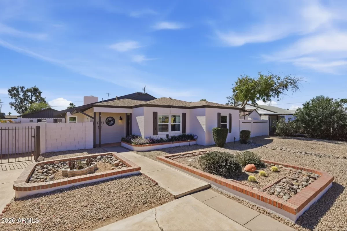 4BR House for Sale in Phoenix, AZ