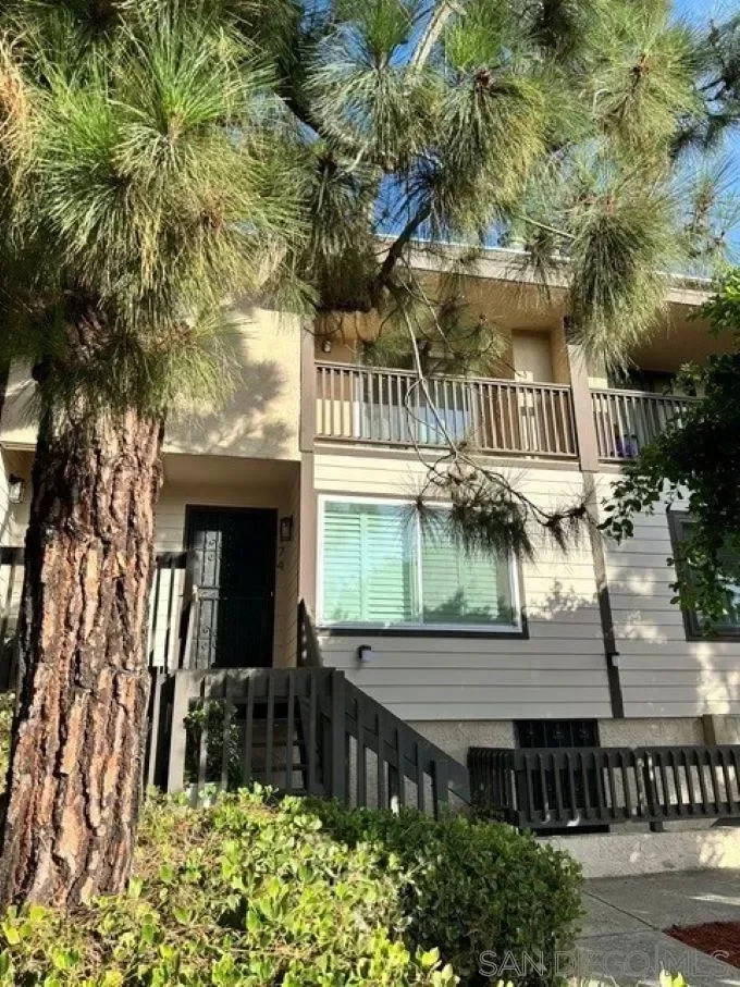 2BR Condo for Sale in Point Loma, CA
