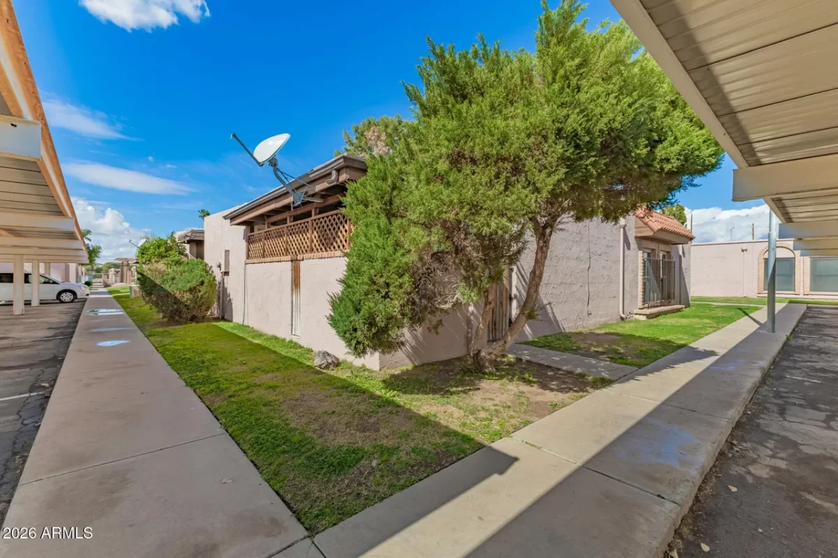 3BR Townhouse for Sale in Glendale, AZ