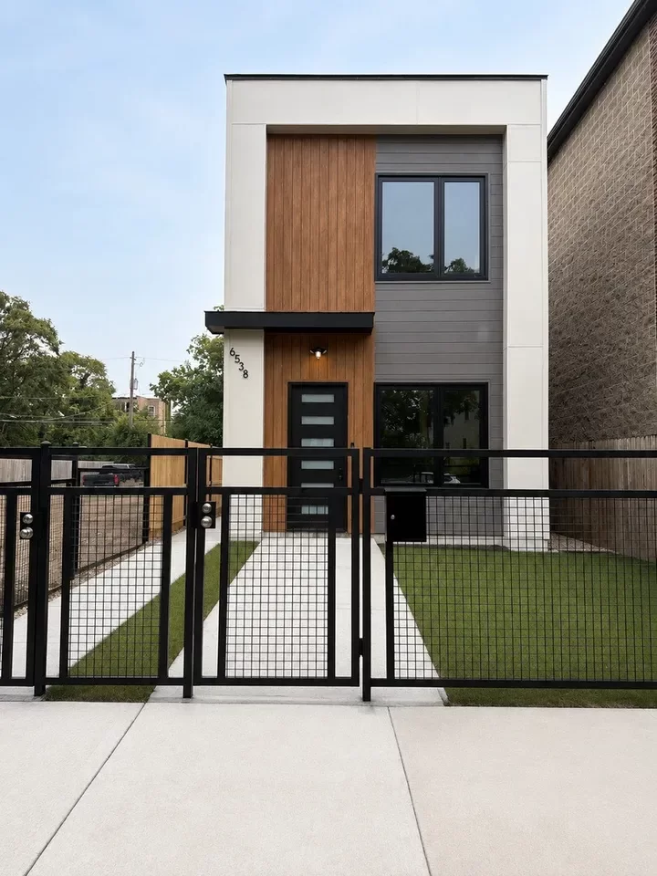 3BR House for Sale in Chicago, IL