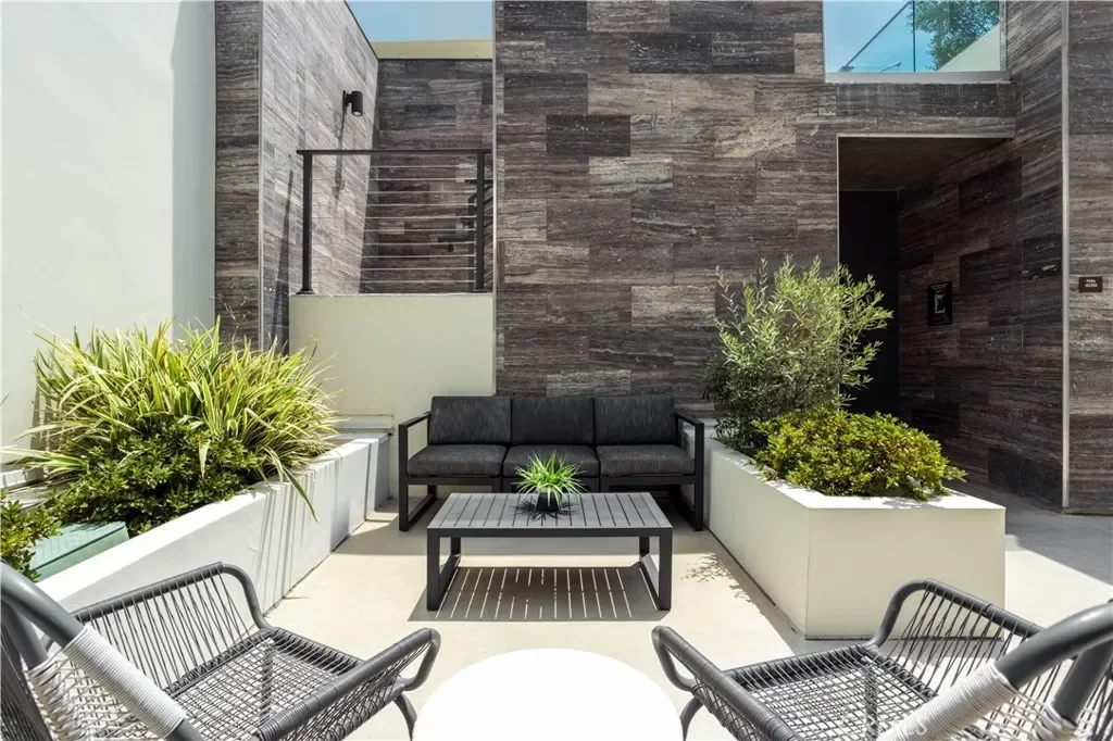 1BR Condo for Sale in Pasadena, CA