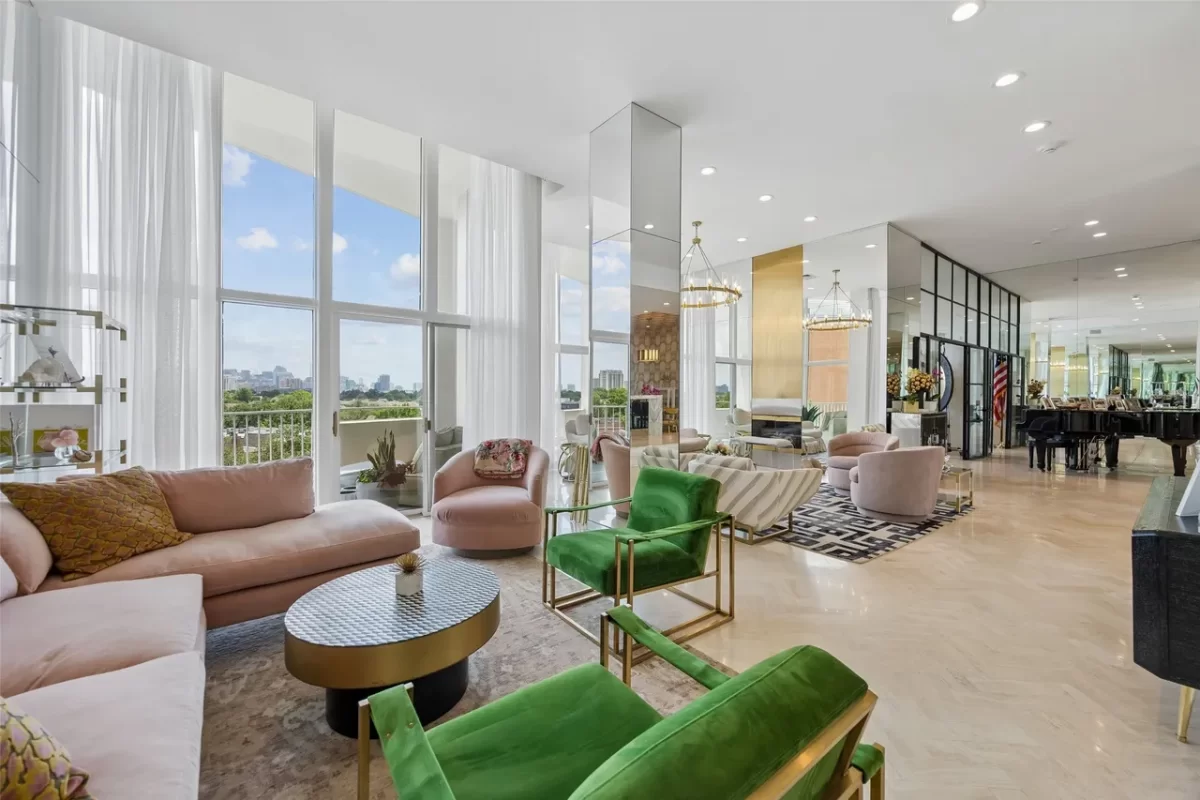 2BR Condo for Sale in Highland Park, TX