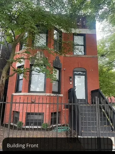 3BR House for Rent in Chicago, IL