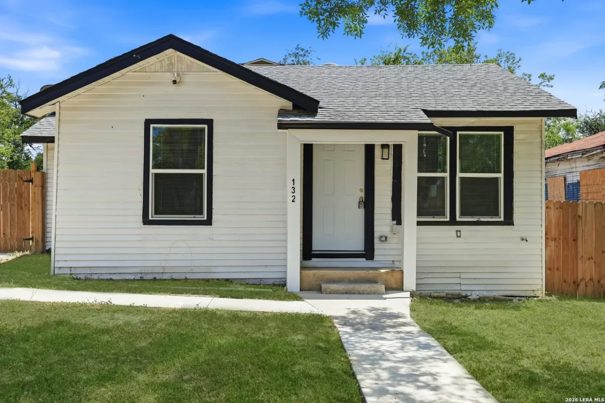 3BR House for Sale in San Antonio, TX