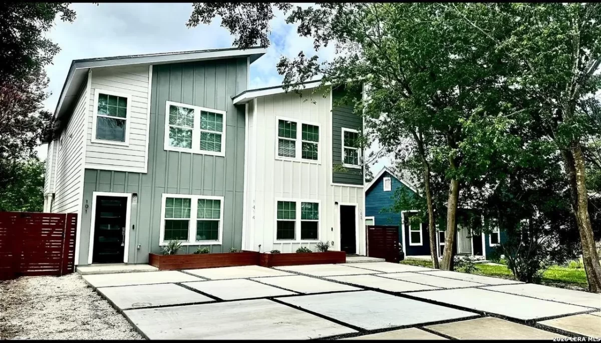 6BR House for Sale in San Antonio, TX