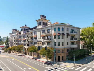2BR Condo for Sale in Pasadena, CA