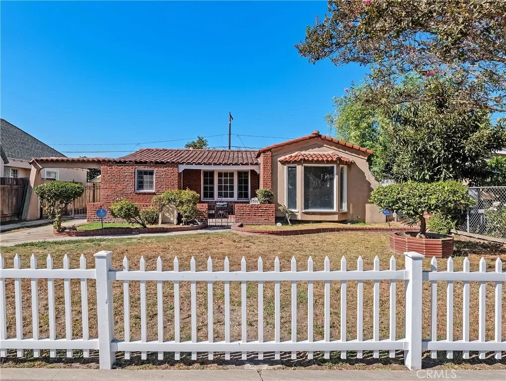 3BR House for Sale in Huntington Park, CA