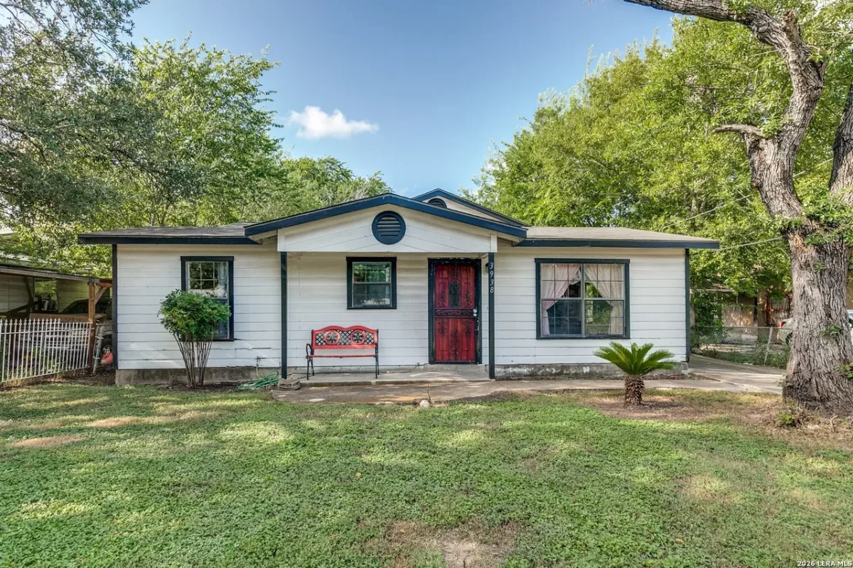 3BR House for Sale in San Antonio, TX