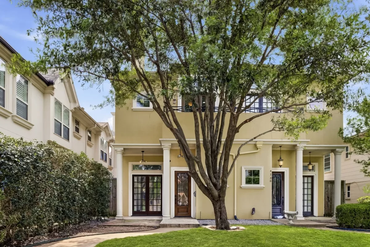 4BR House for Sale in Dallas, TX