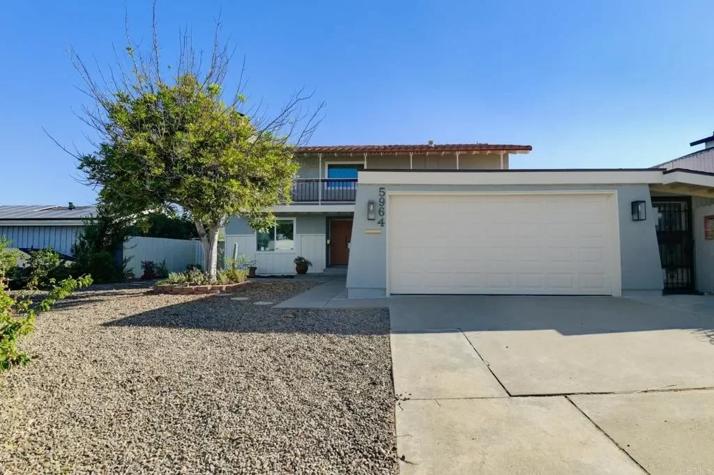 4BR House for Sale in San Diego, CA