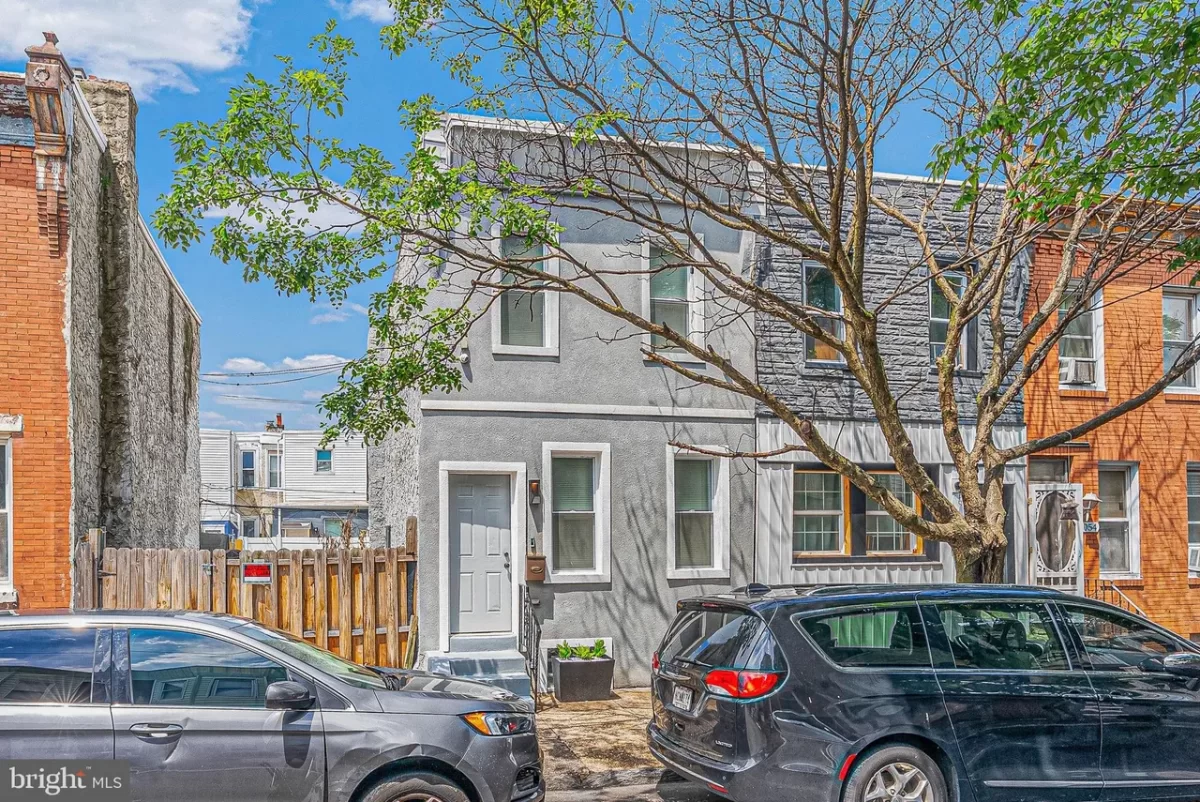 3BR Townhouse for Sale in Philadelphia, PA