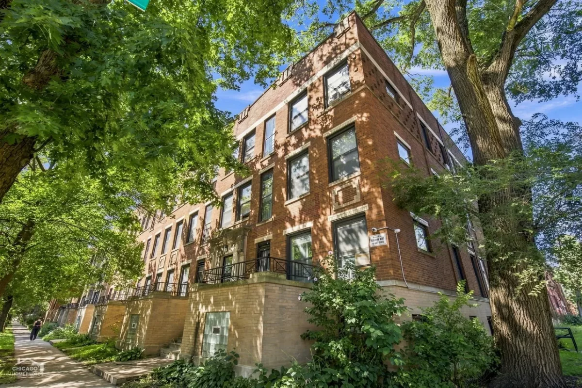 3BR Apartment for Rent in Chicago, IL