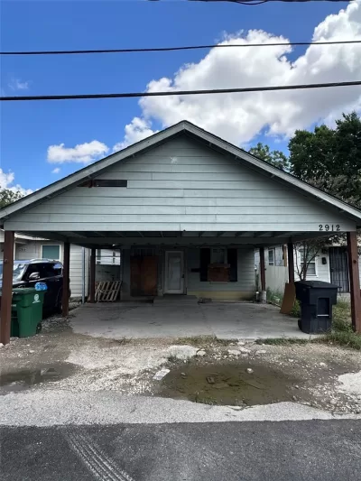 4BR House for Sale in Houston, TX
