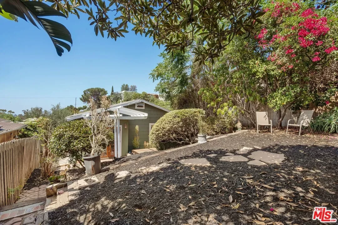 3BR House for Sale in Los Angeles, CA