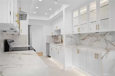 1BR Condo for Sale in Glendale, CA