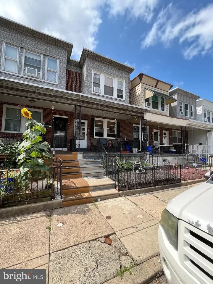 3BR Townhouse for Sale in Philadelphia, PA