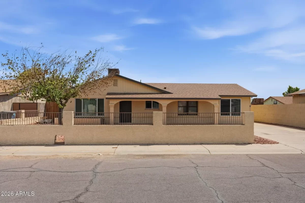 4BR House for Sale in Phoenix, AZ