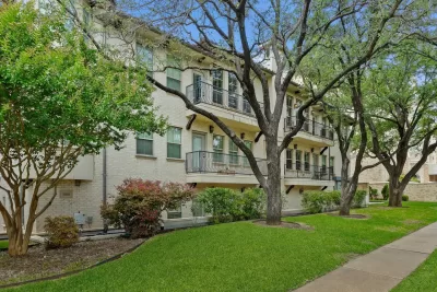 3BR Condo for Rent in University Park, TX