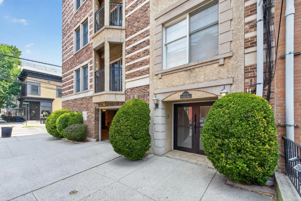 2BR Condo for Rent in Hoboken, NJ