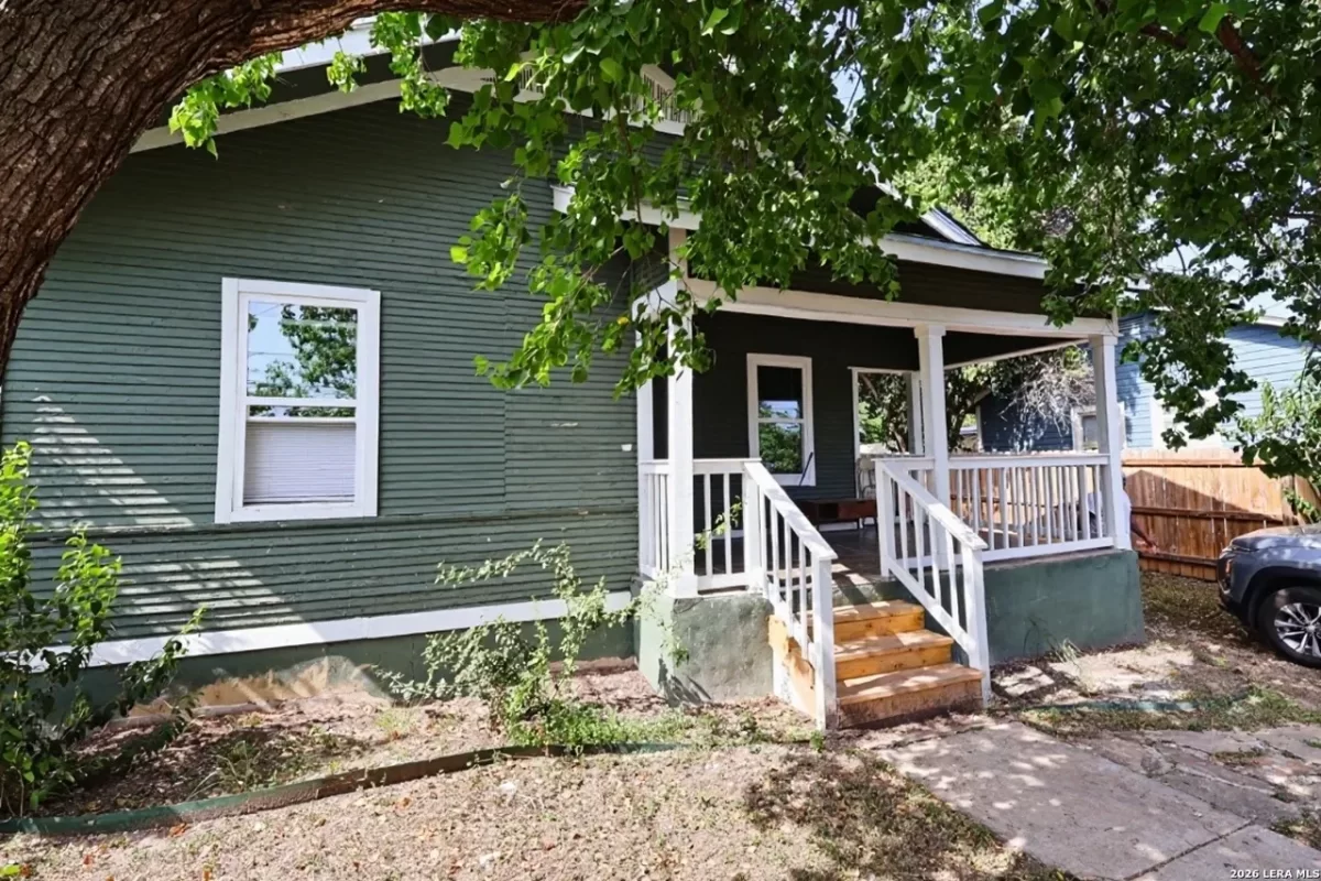 3BR House for Sale in San Antonio, TX