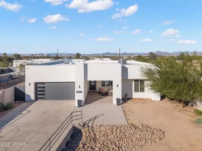 4BR House for Sale in Phoenix, AZ