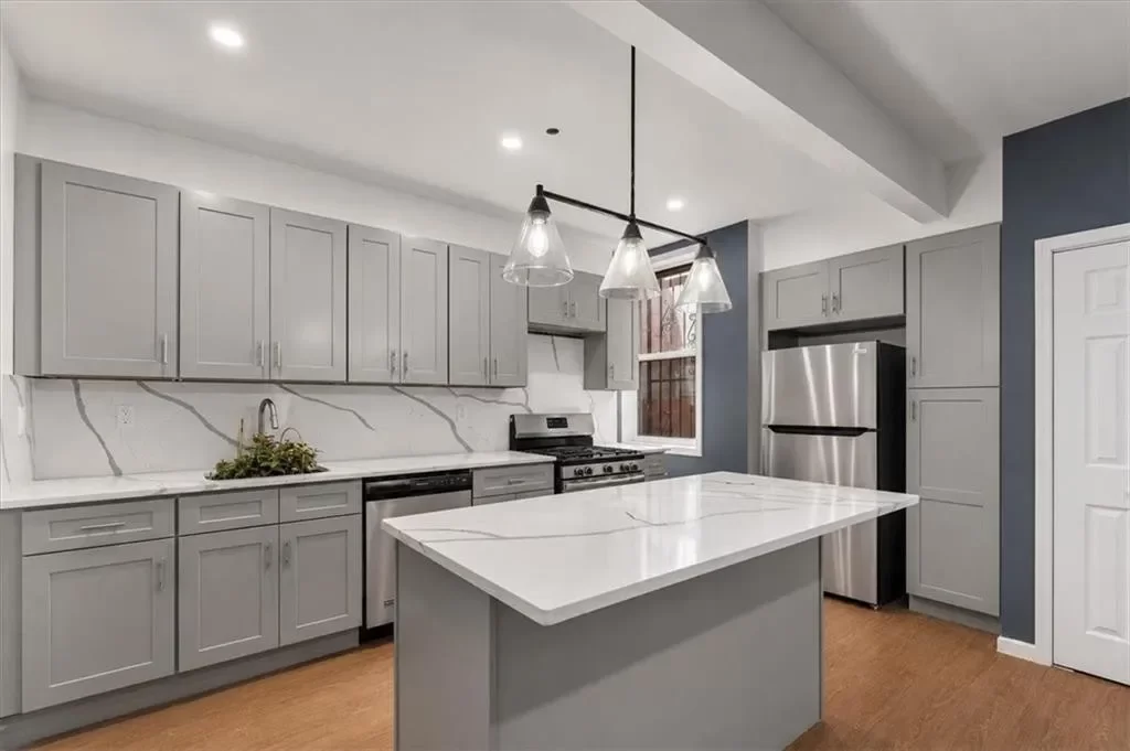 2BR Multi-Family for Rent in Brooklyn, NY