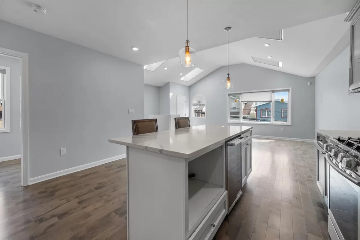 3BR Multi-Family for Rent in North Bergen, NJ