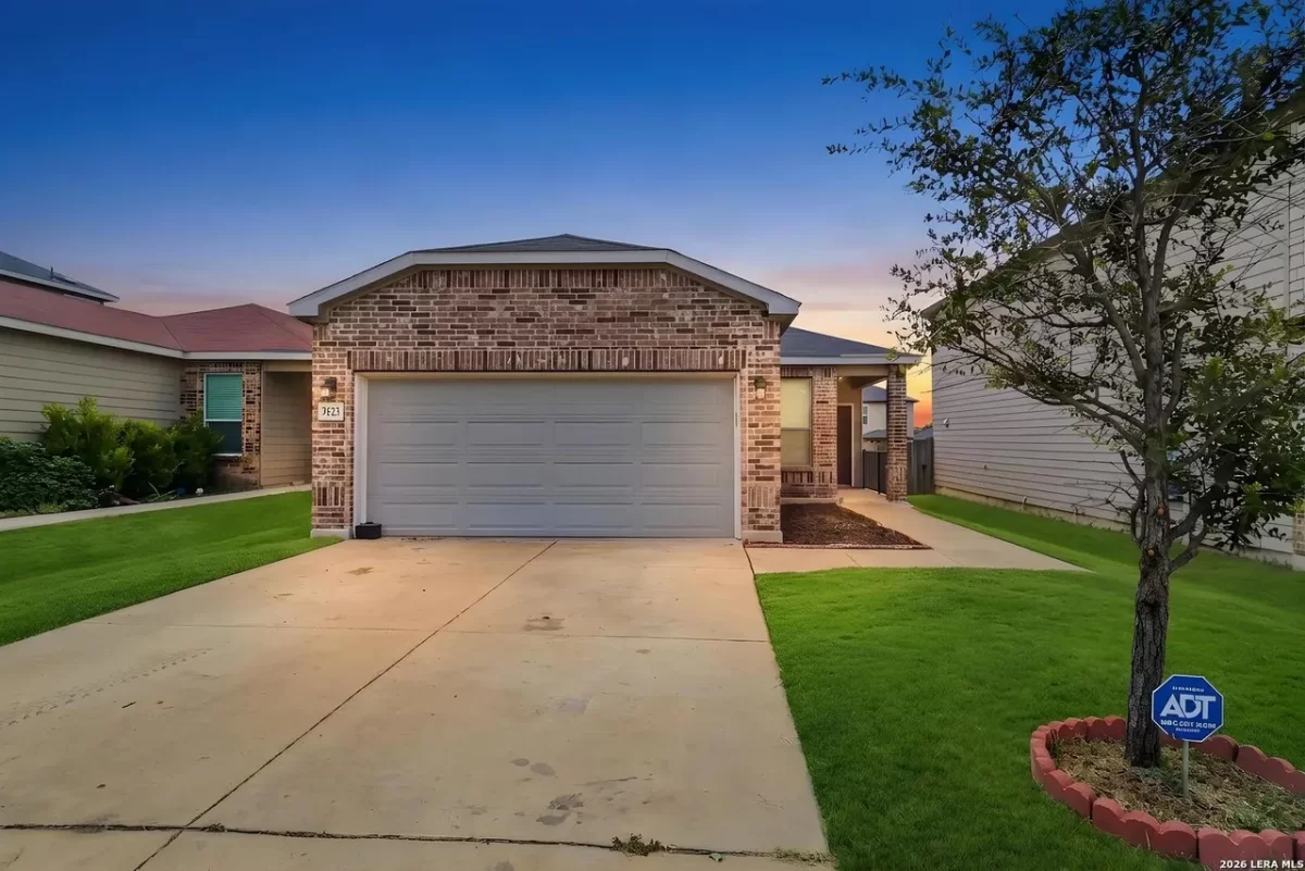 3BR House for Sale in San Antonio, TX