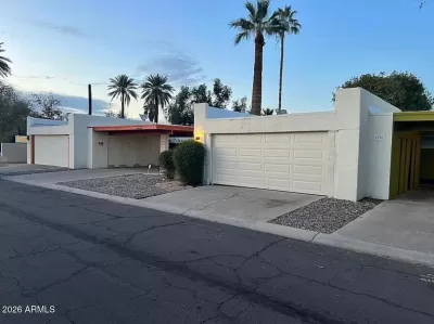 3BR House for Sale in Glendale, AZ