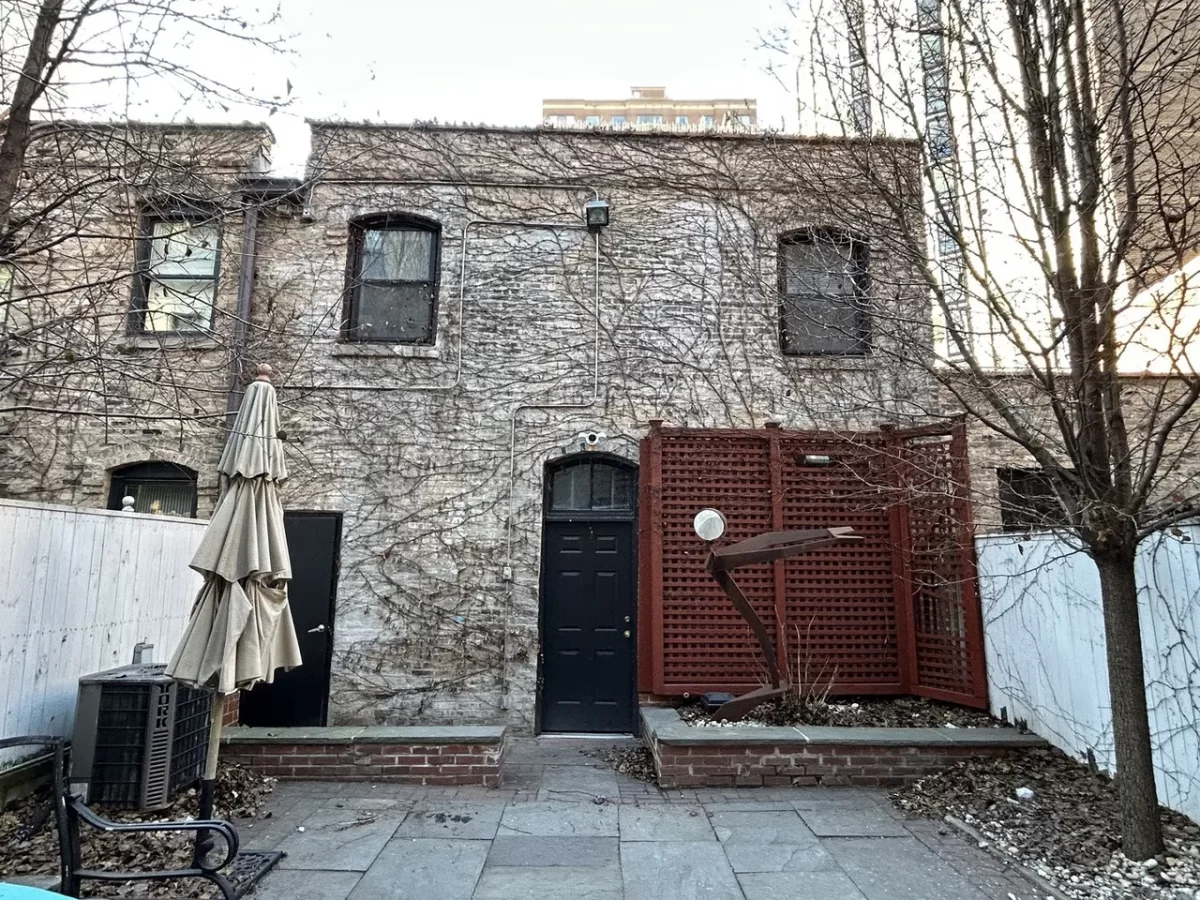 2BR House for Rent in Chicago, IL