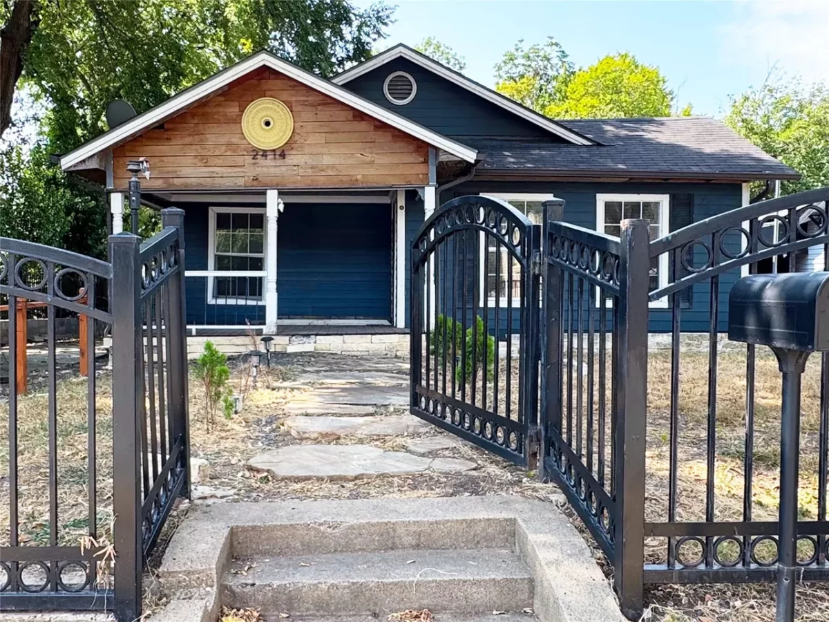 3BR House for Sale in Dallas, TX