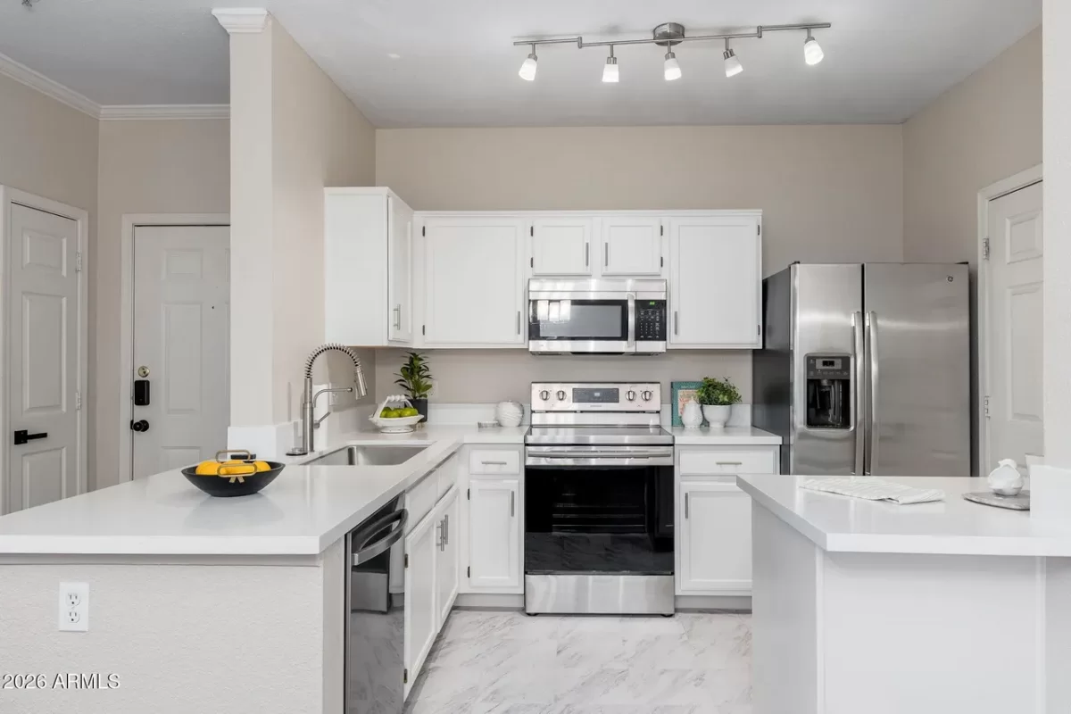 2BR Condo for Sale in Phoenix, AZ